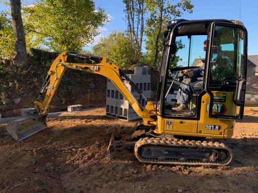 Terrassement à Téssé-Froulay